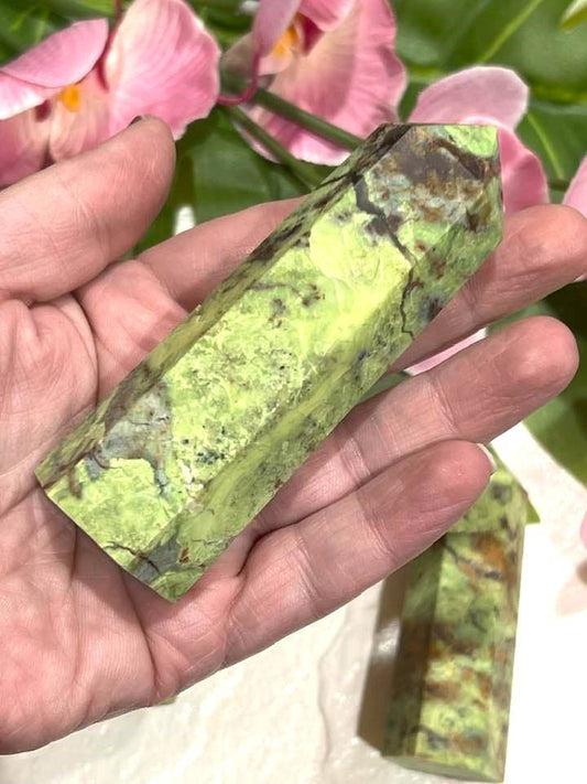 Green Opal Point - Spiral Circle