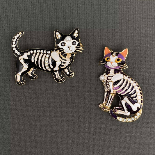 Halloween Enamel Skull Cat Brooch - Spiral Circle