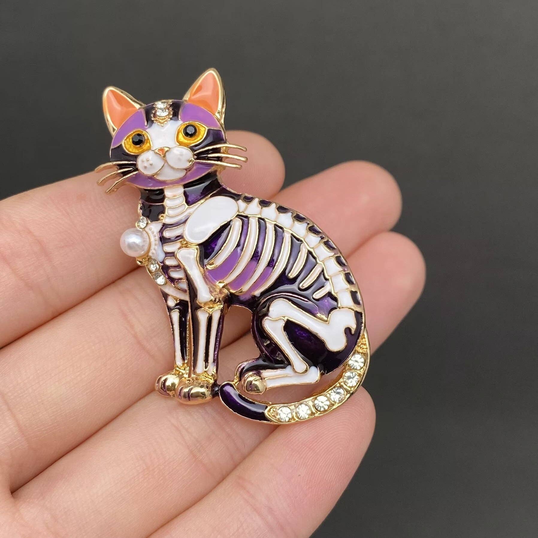 Halloween Enamel Skull Cat Brooch - Spiral Circle
