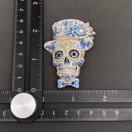 Halloween Skull With Top Hat Brooch - Spiral Circle