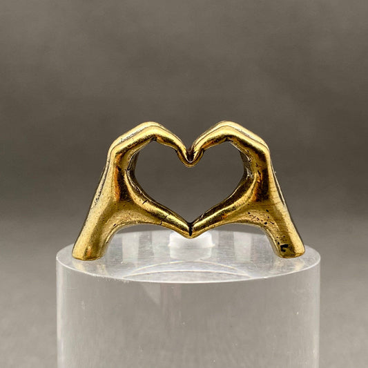 Hand Heart Gesture Brass Crafts Desktop Ornaments - Spiral Circle