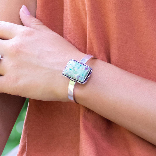 Handcrafted Kashi Semiprecious Stone Cuff - Ruby Fuchsite - Spiral Circle