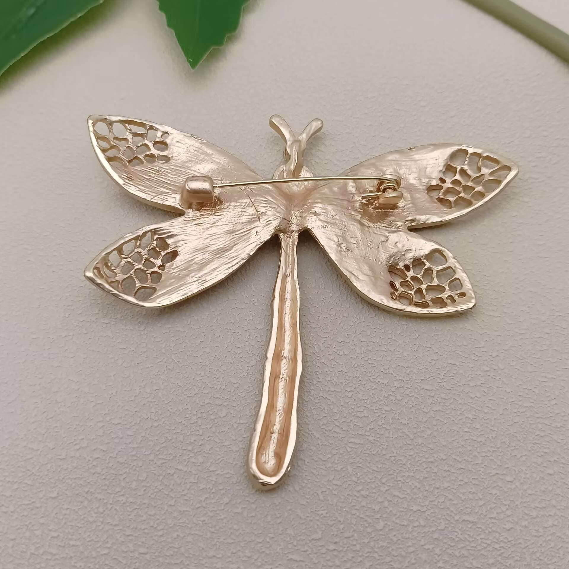 Inlaid Rhinestone Vintage Matte Golden Dragonfly Brooch - Spiral Circle