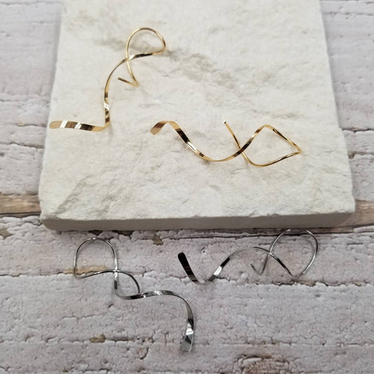 Integrated Spiral Curve Earrings - 18K - Spiral Circle