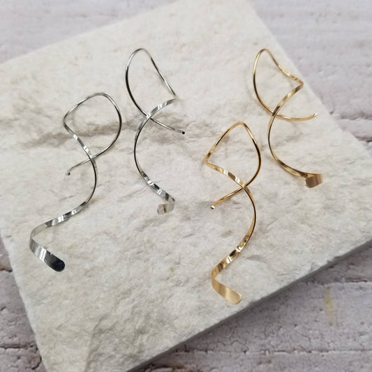 Integrated Spiral Curve Earrings - 18K - Spiral Circle