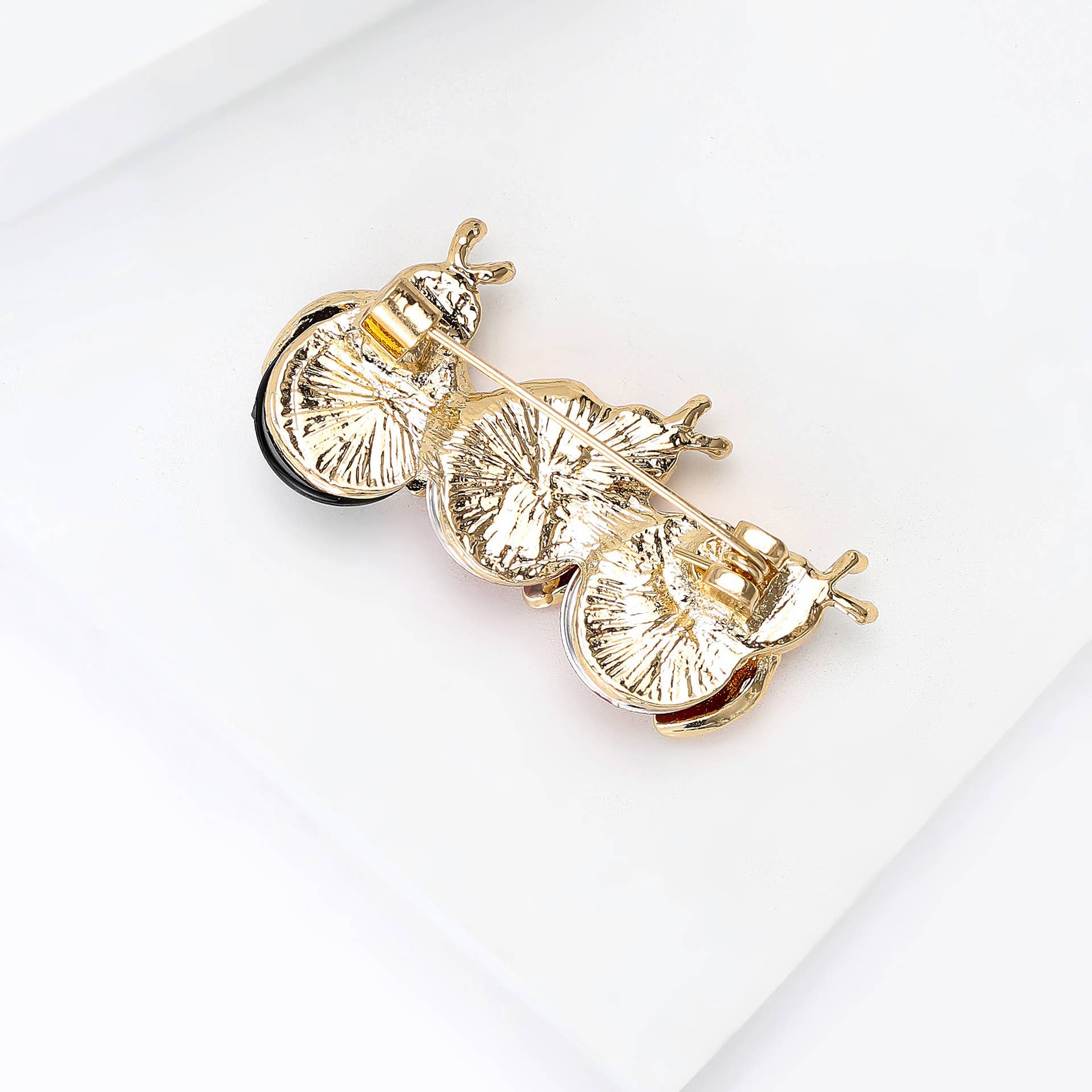 Ladybug Cluster Brooch - Spiral Circle