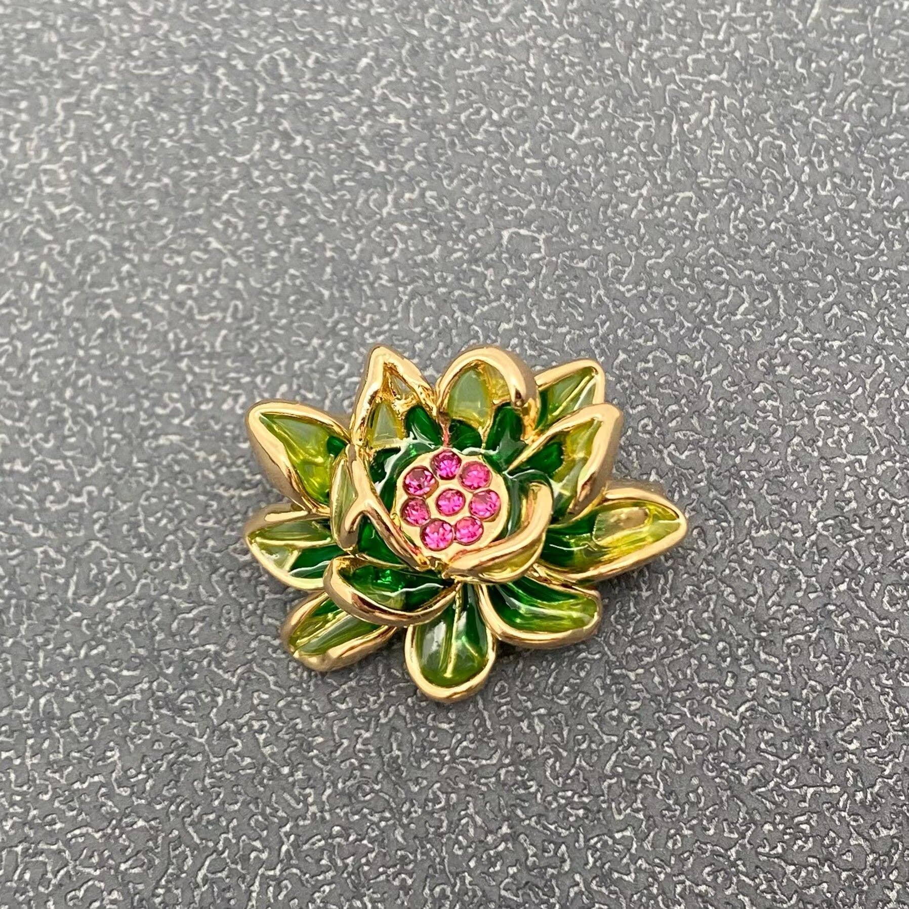 Lotus Brooch - Spiral Circle