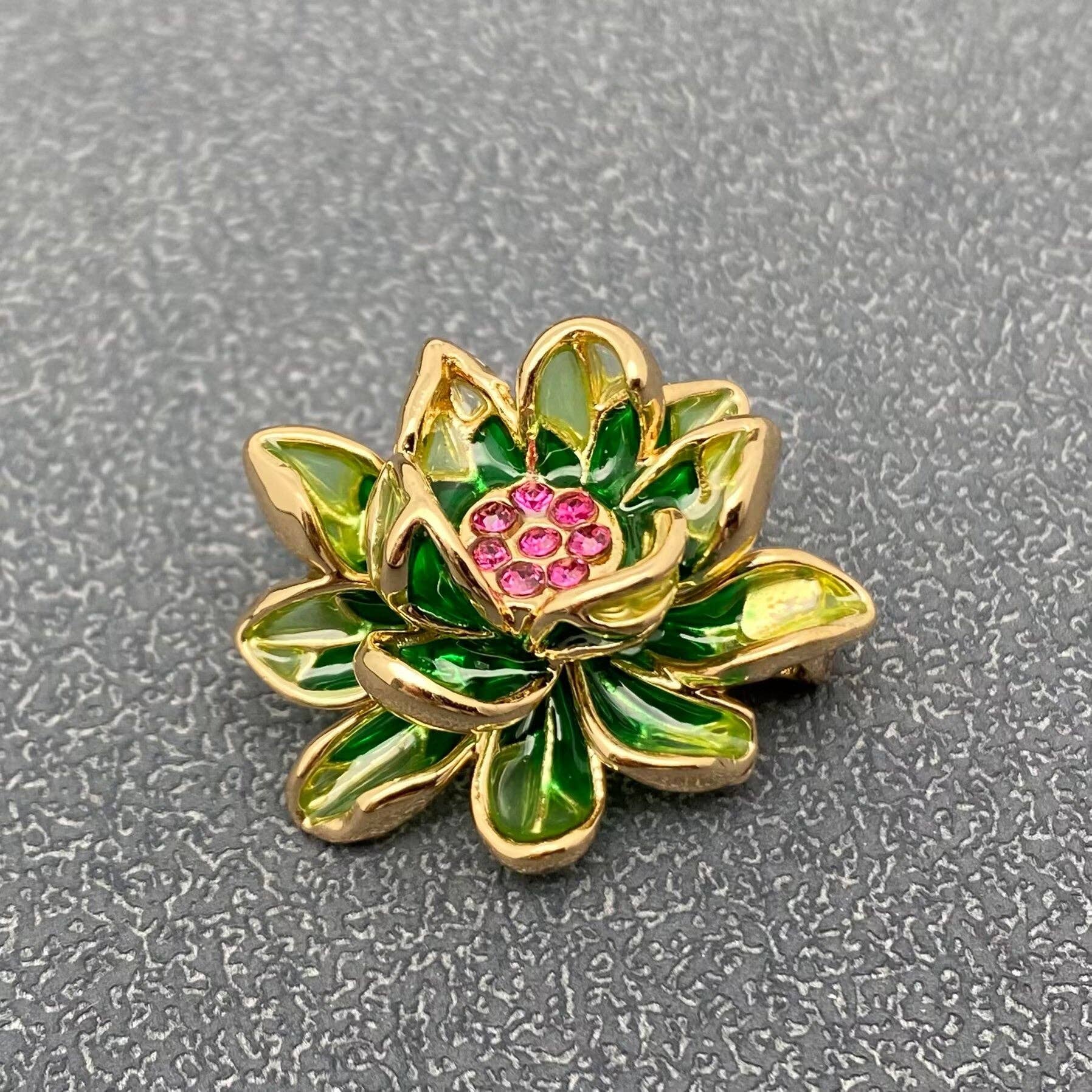 Lotus Brooch - Spiral Circle