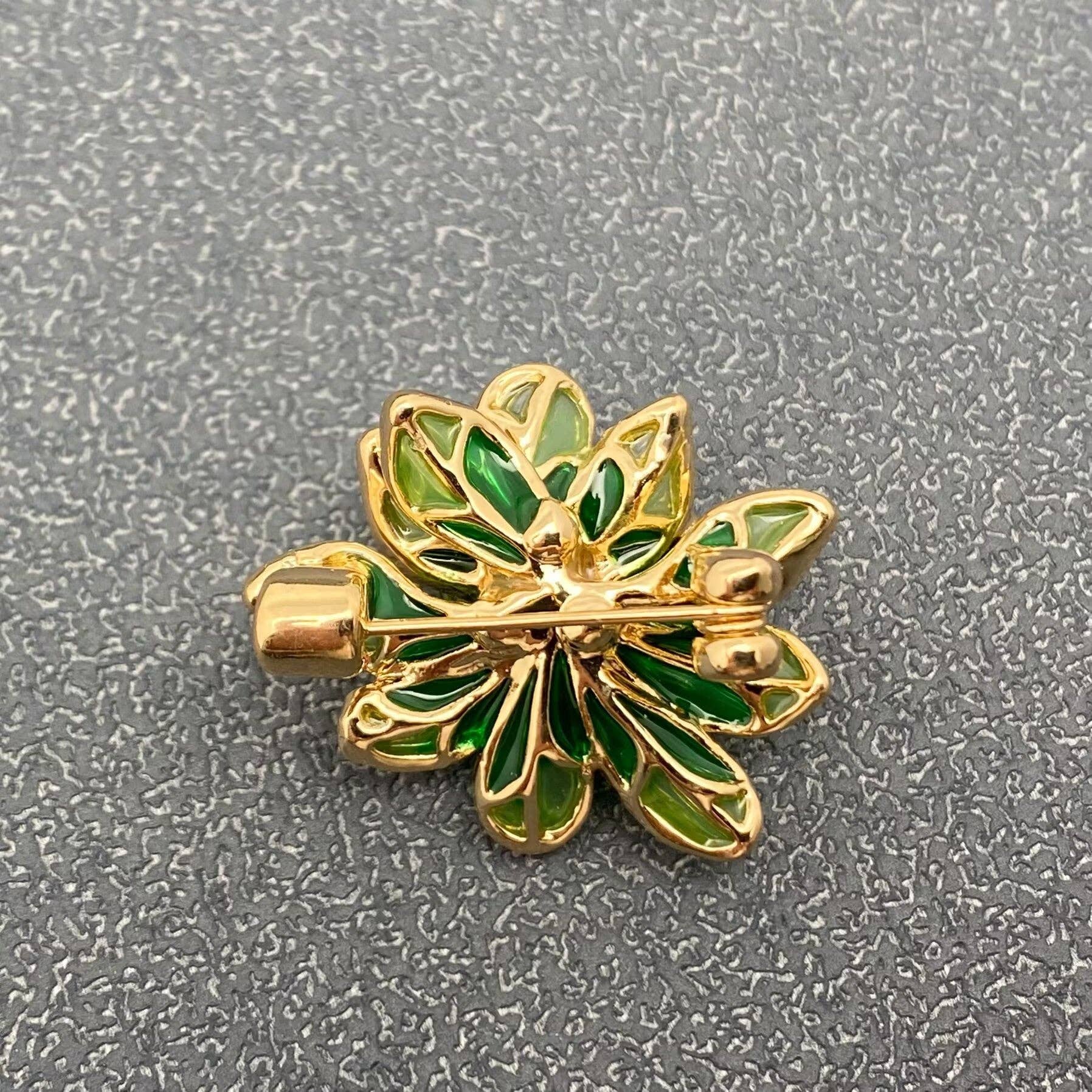 Lotus Brooch - Spiral Circle