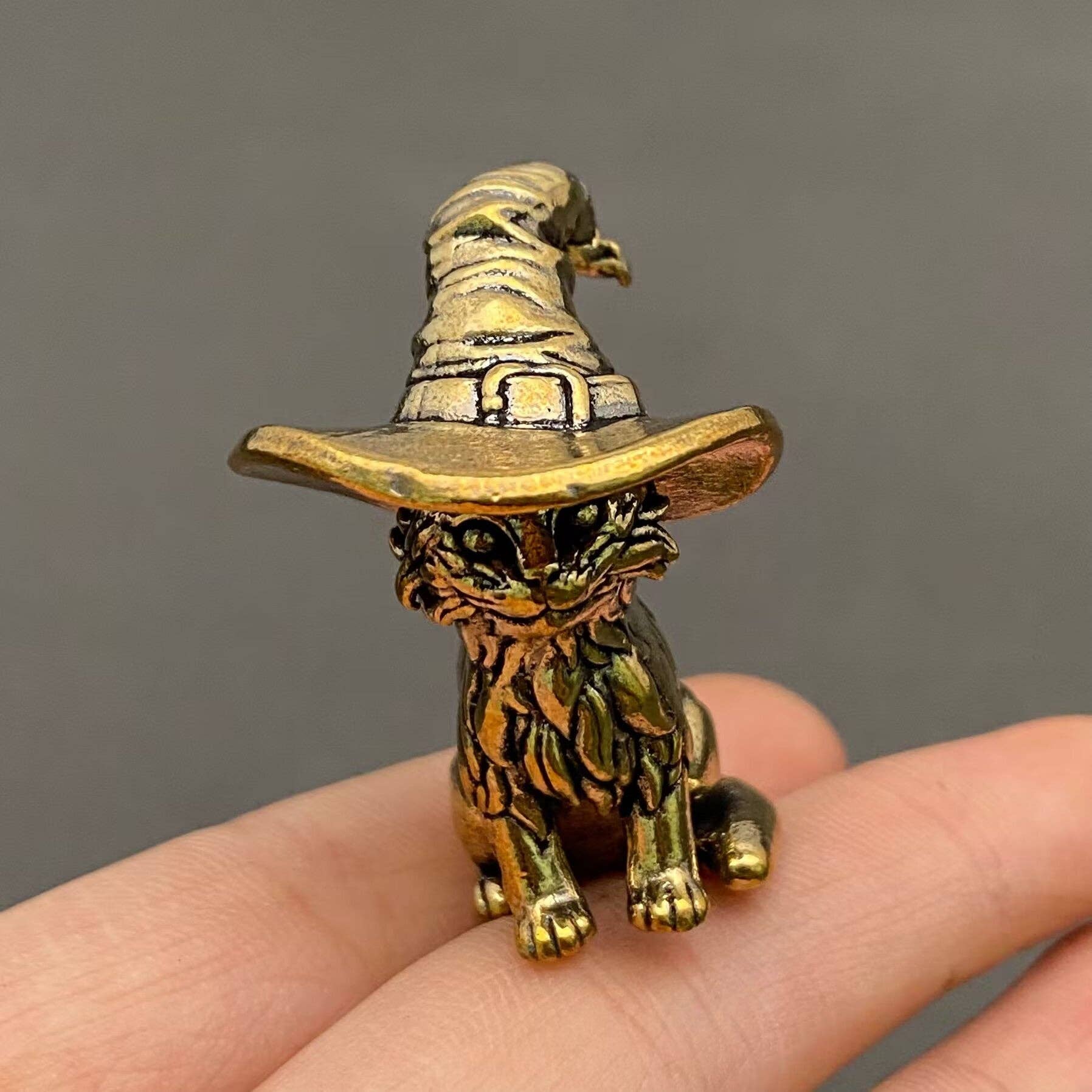 Magic Cat | Brass Figurine - Spiral Circle