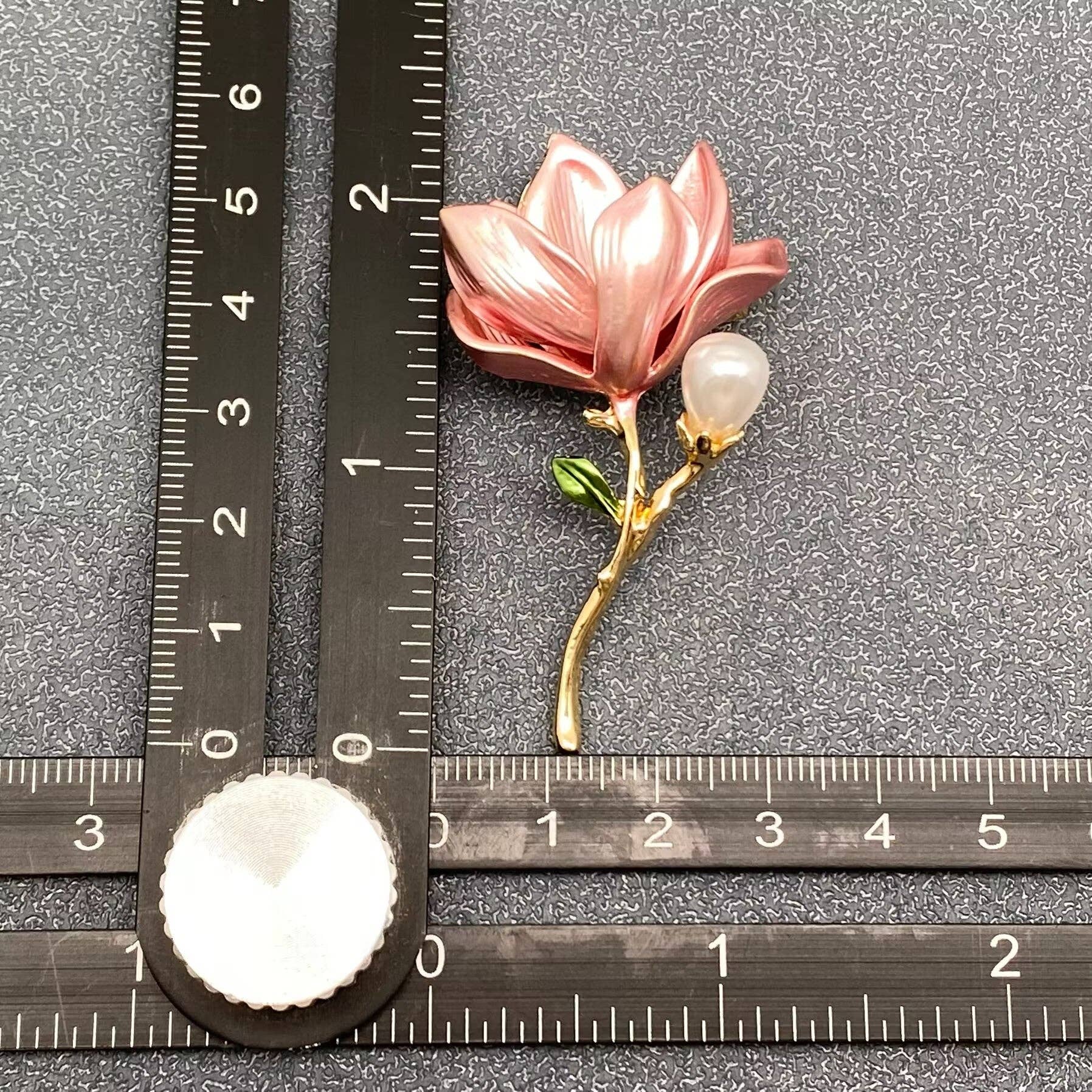 Magnolia Brooch - Spiral Circle