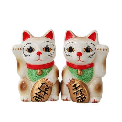 Maneki Neko Lucky Cat Salt and Pepper Shaker Set - Spiral Circle