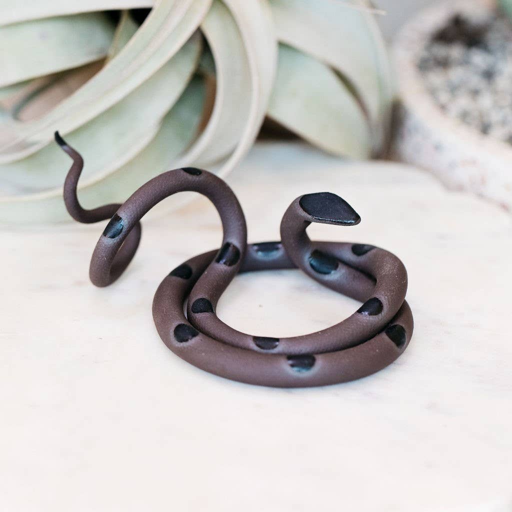 Medium Ceramic Snake - Spiral Circle