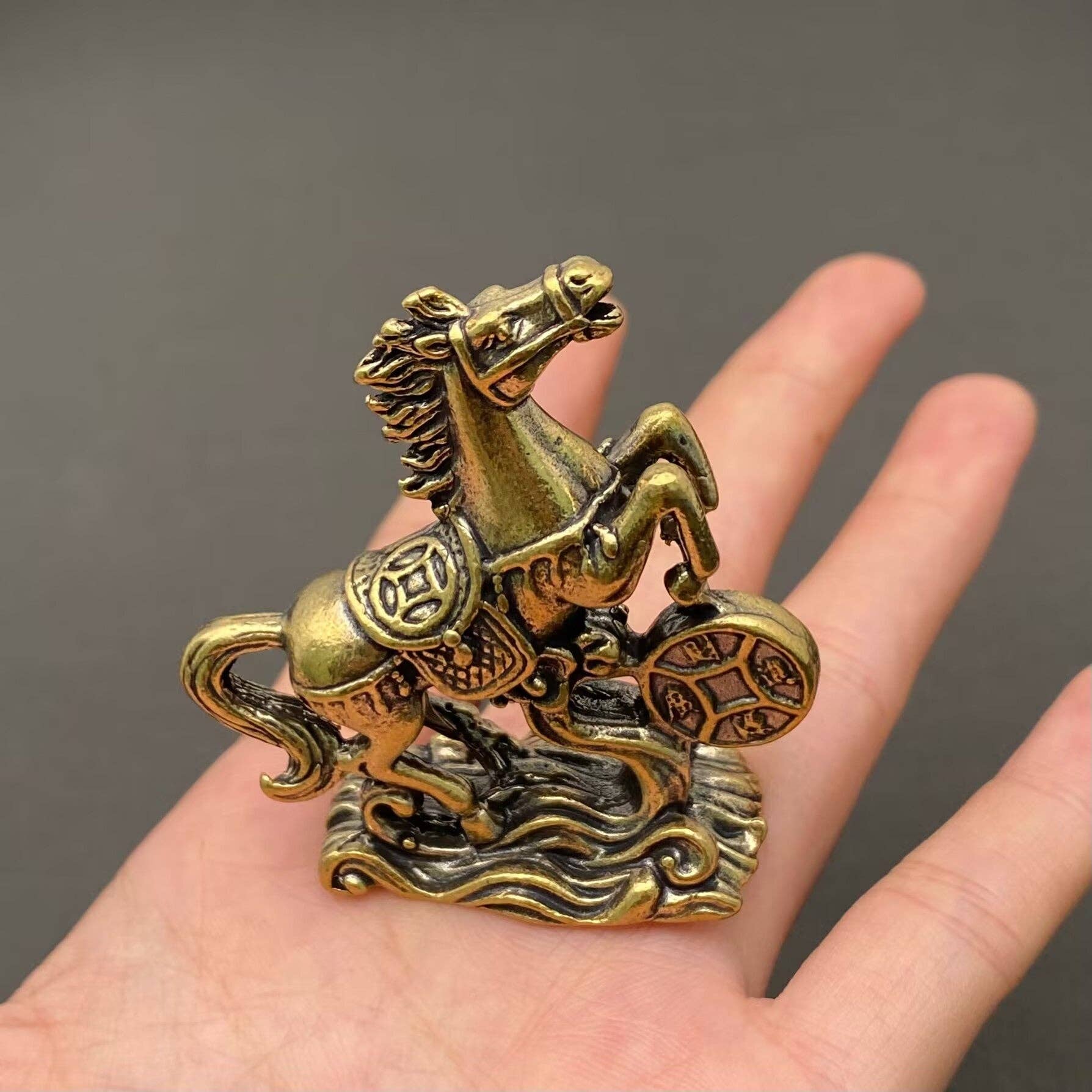 財源廣進 Money Horse | Brass Figurine - Spiral Circle
