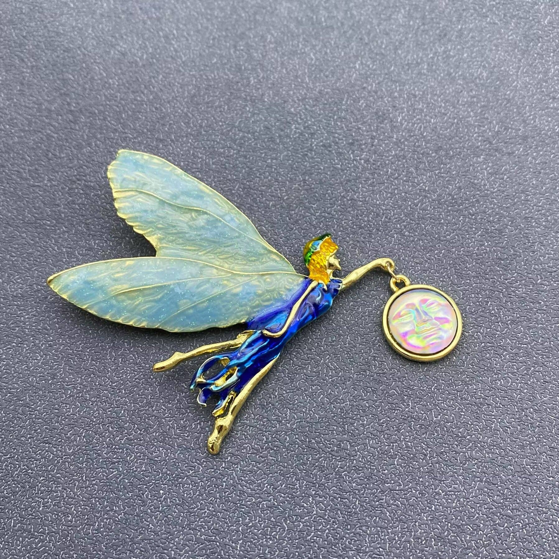 Moon Elf Brooch - Spiral Circle