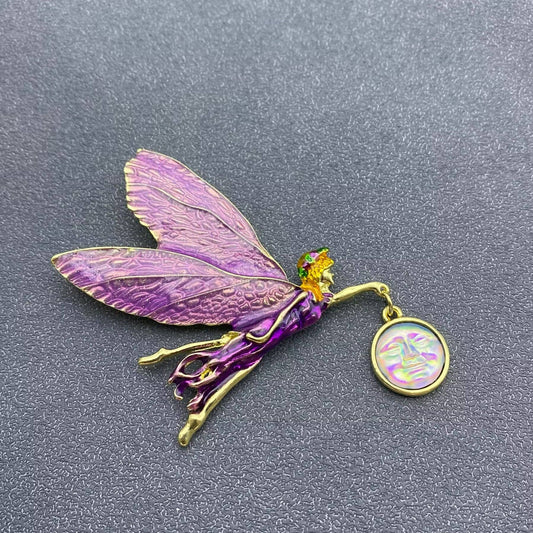 Moon Elf Brooch - Spiral Circle