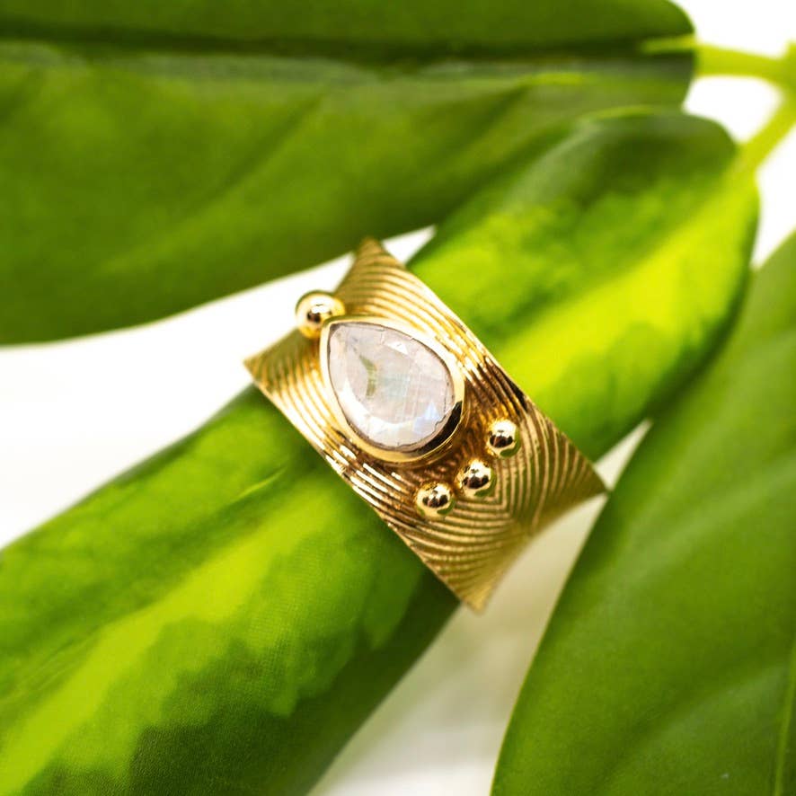 Moonstone Ripple Ring - Spiral Circle