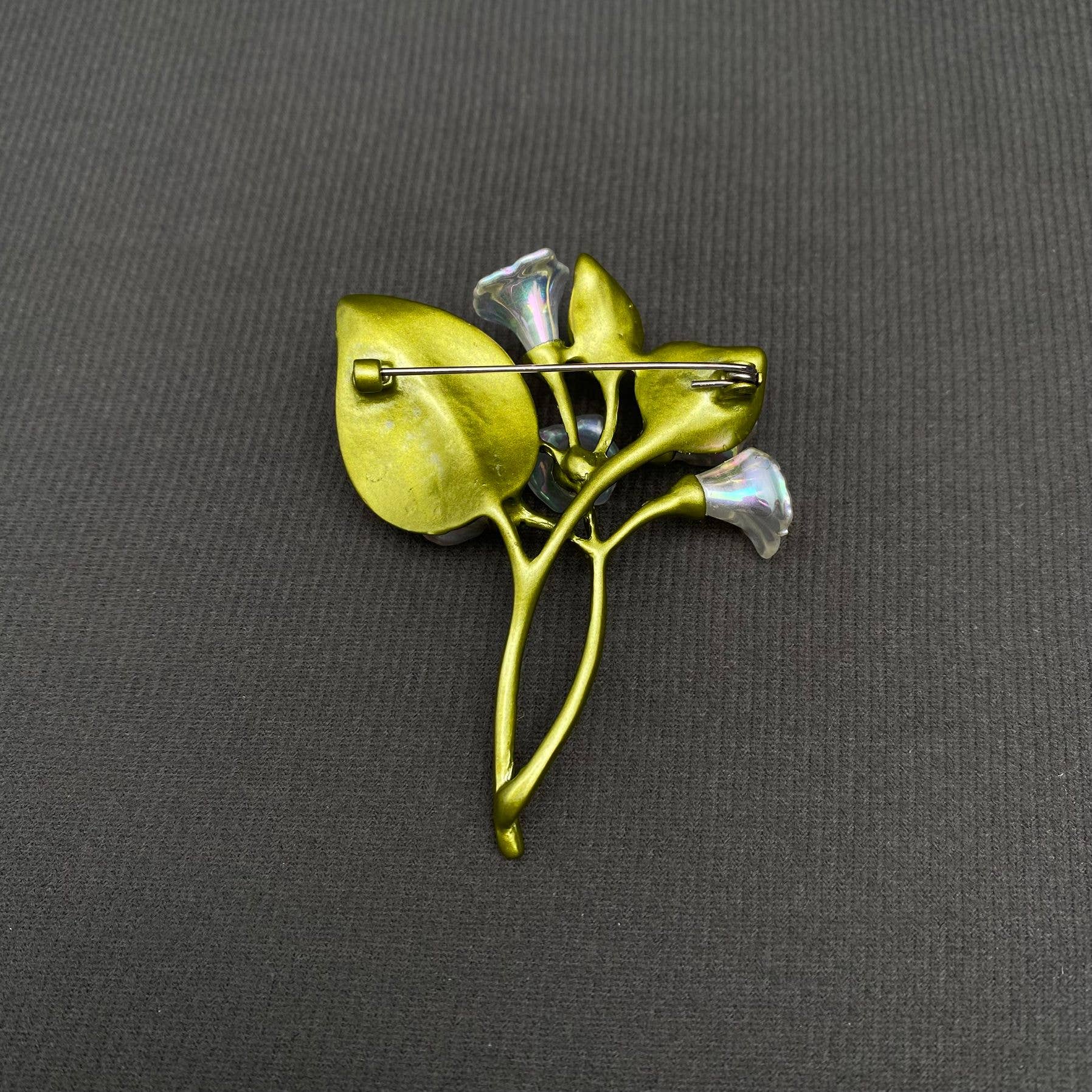 Morning Glory Brooch - Spiral Circle