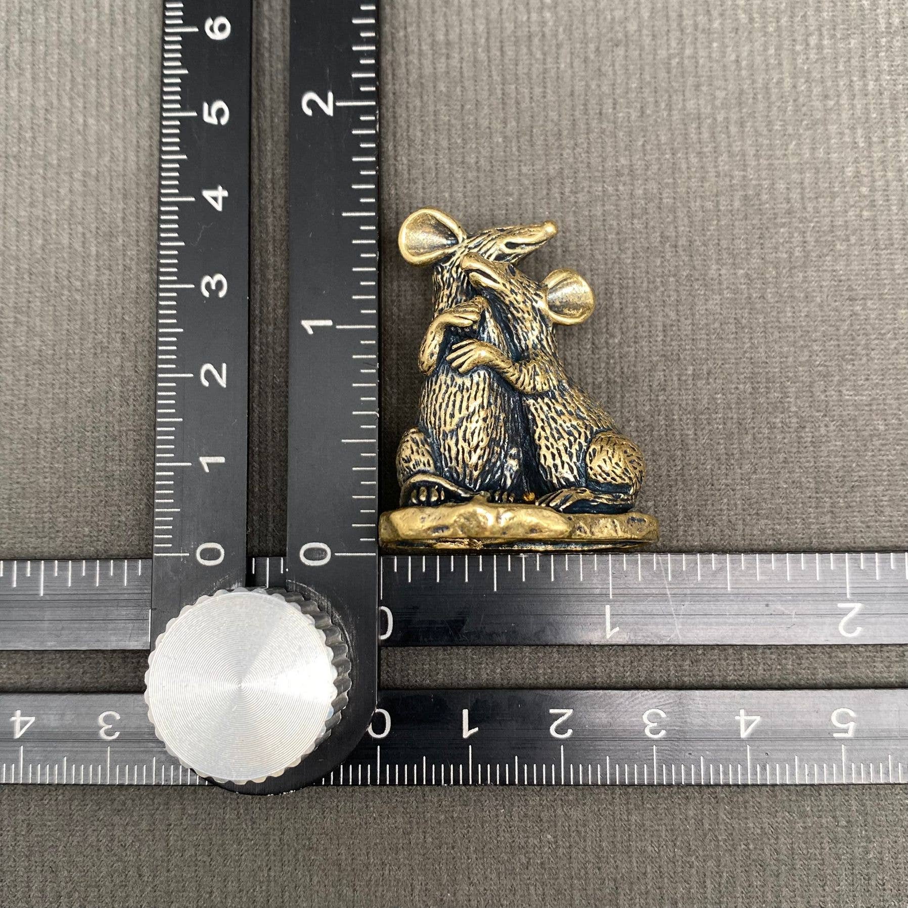 Mouse Couple | Brass Figurine - Spiral Circle