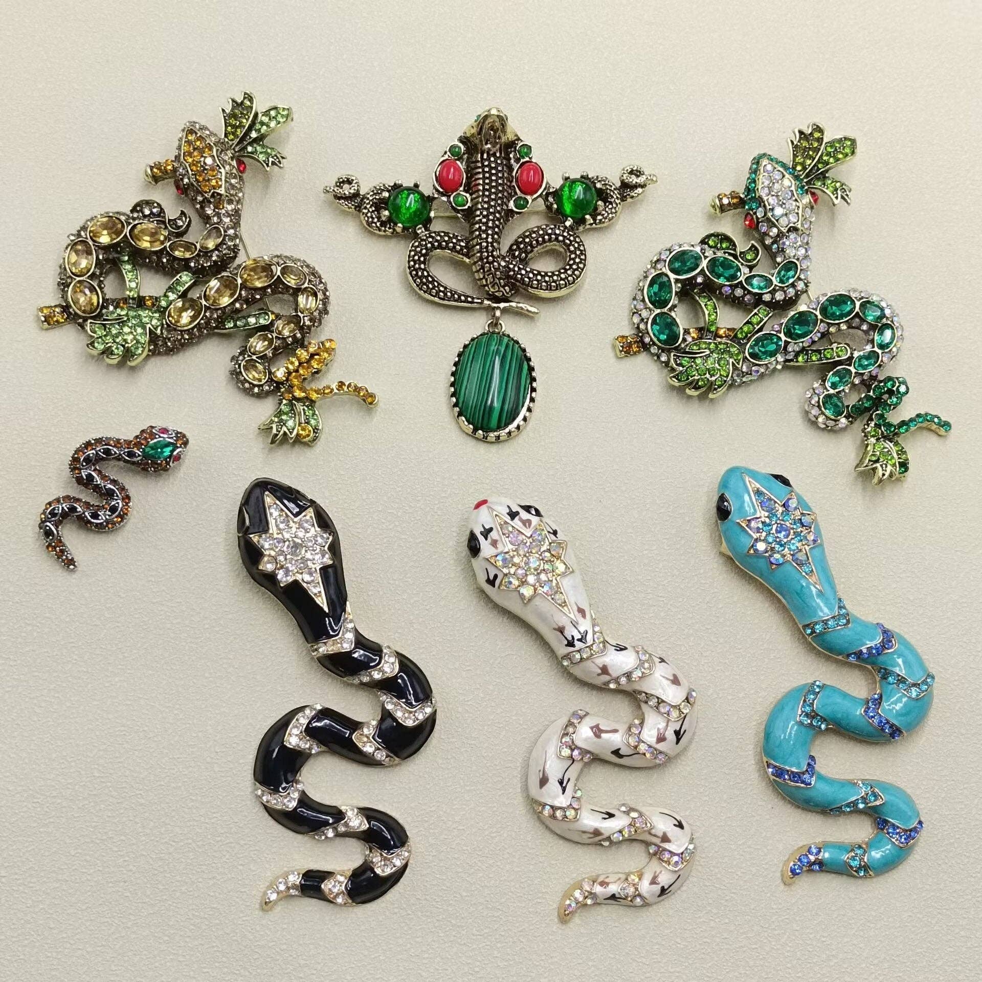 Multi - Style Inlaid Rhinestone Enamel Snake Brooch - Spiral Circle