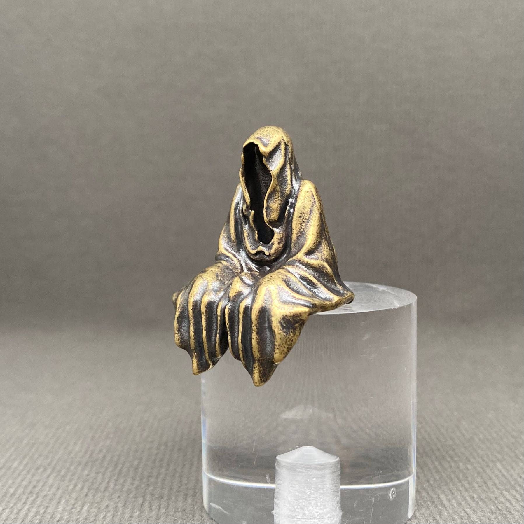 Mystic Mage | Brass Figurine - Spiral Circle