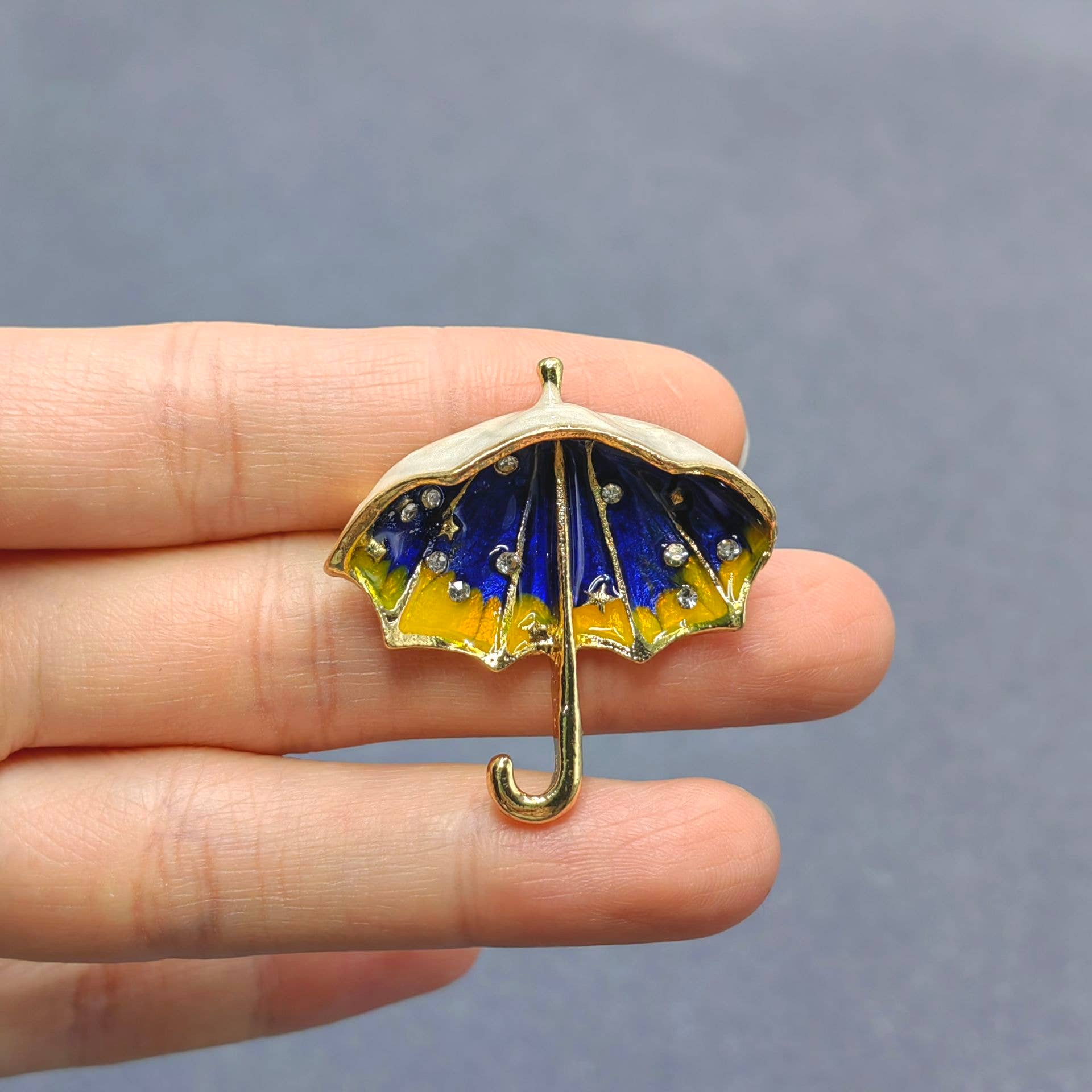 Oil Painting Style Enamel Umbrella Brooch - Spiral Circle