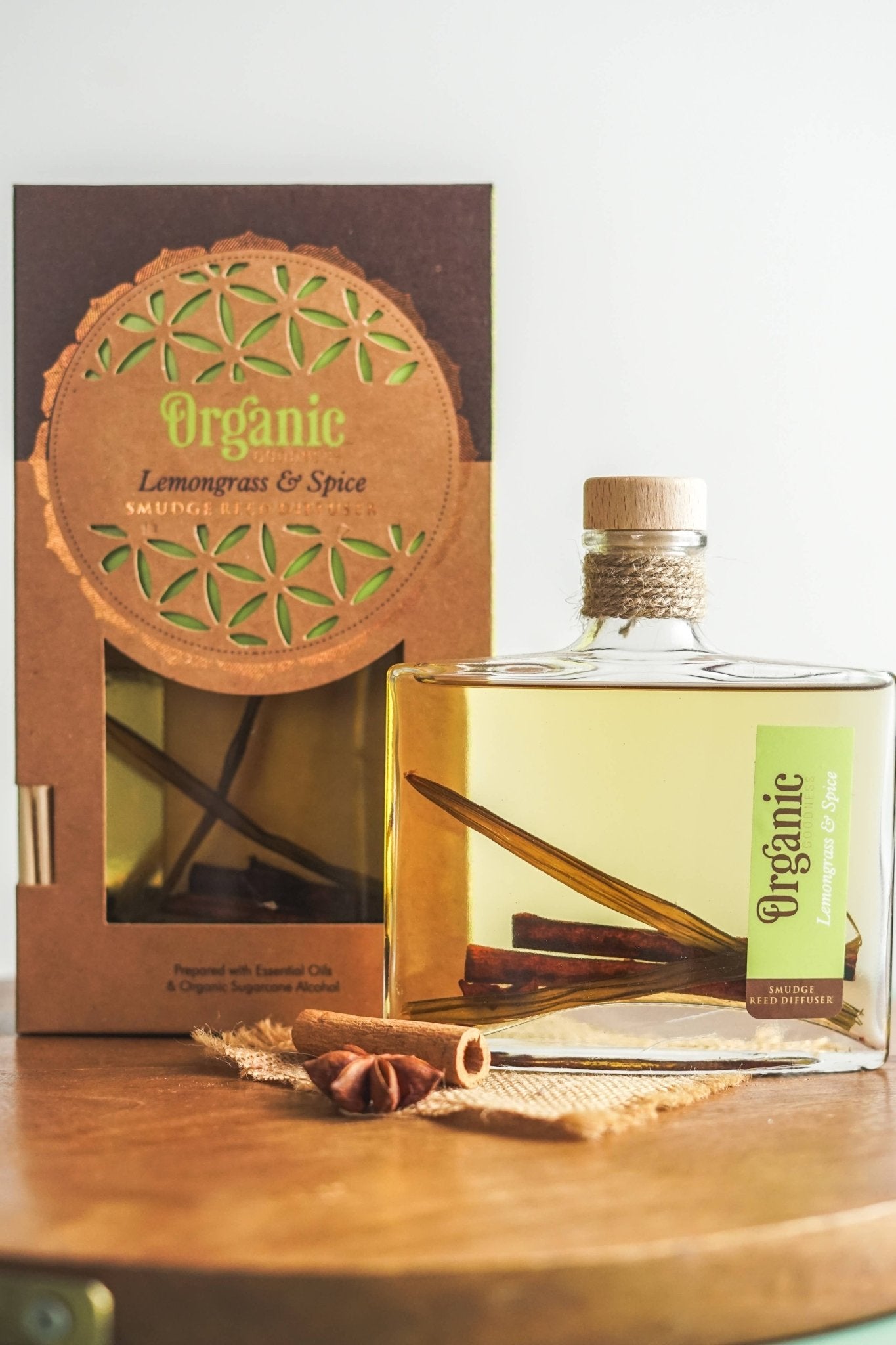 Organic Diffuser - Lemongrass & Spice - Spiral Circle