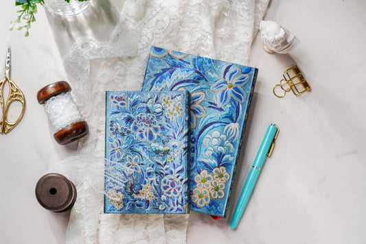 Paperblanks 2026 Blue Willow Midi Vertical Flexi 12M Plnr - Spiral Circle