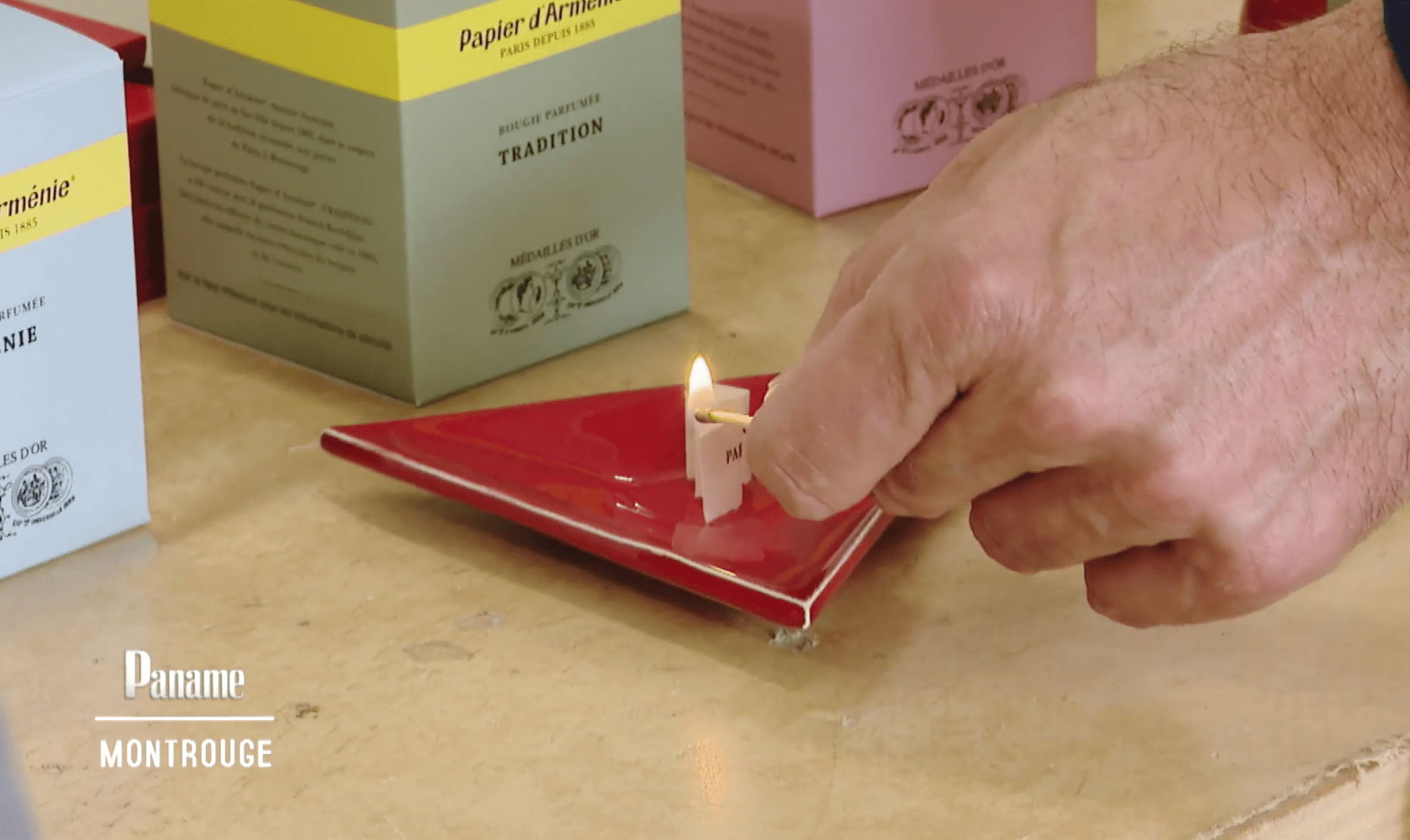 Papier d'Arménie French Incense paper booklets (darmenie) - Spiral Circle