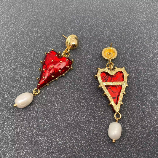 Pearl, Strawberry Heart | Post Earrings - Spiral Circle