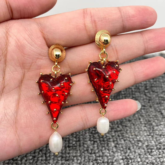 Pearl, Strawberry Heart | Post Earrings - Spiral Circle