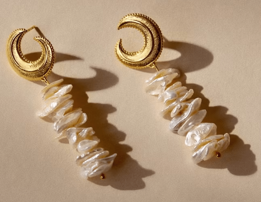  Pearls Earrings, Necklace Bracelet - Genuine Pearl - Spiral Circle