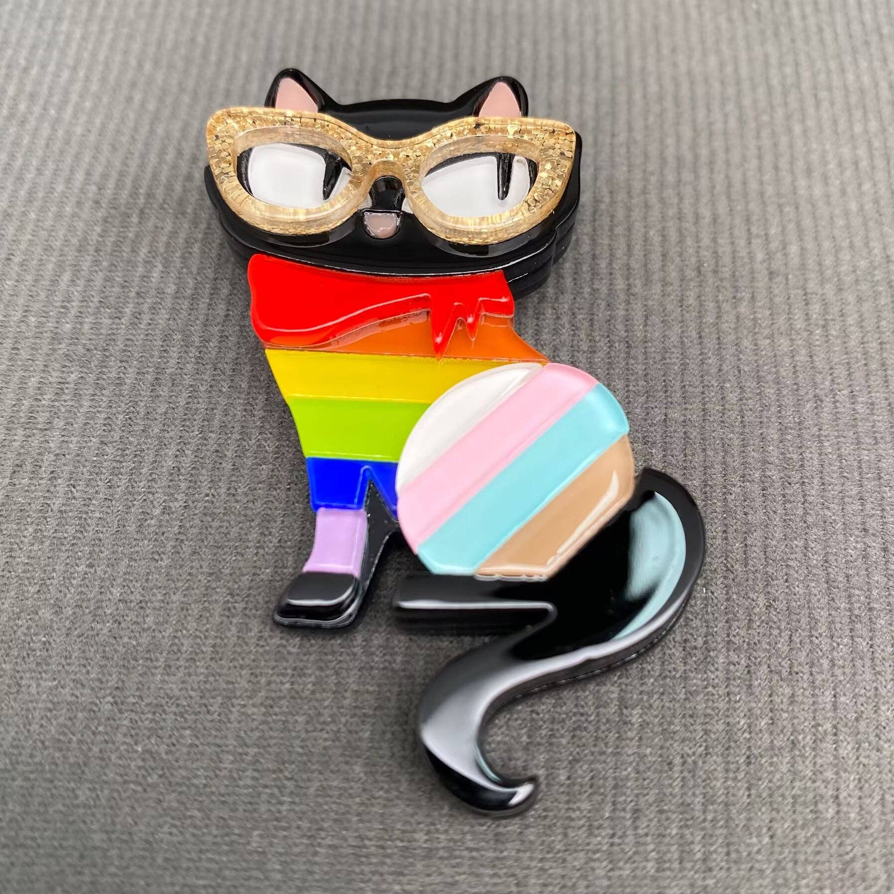 Pride Cat Brooch - Spiral Circle