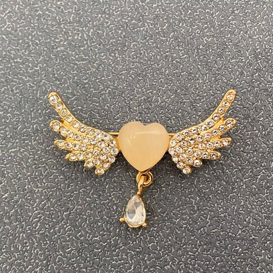 Rhinestone Angel Wings Heart - shaped Brooch - Spiral Circle