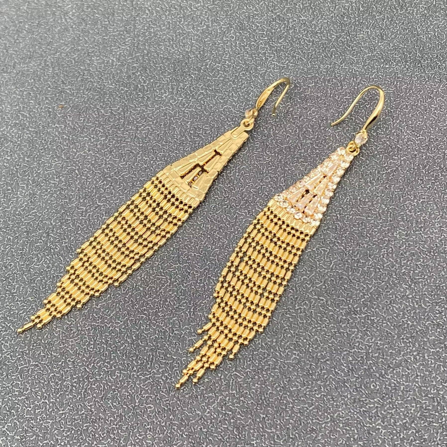 Rhinestone Gold - plated Metal Fringe Dangle Earrings - Spiral Circle