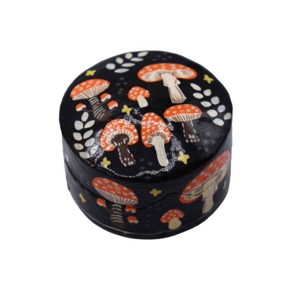 Round Trinket Box, toadstools, papier mâché, 5 x 3cm - Spiral Circle