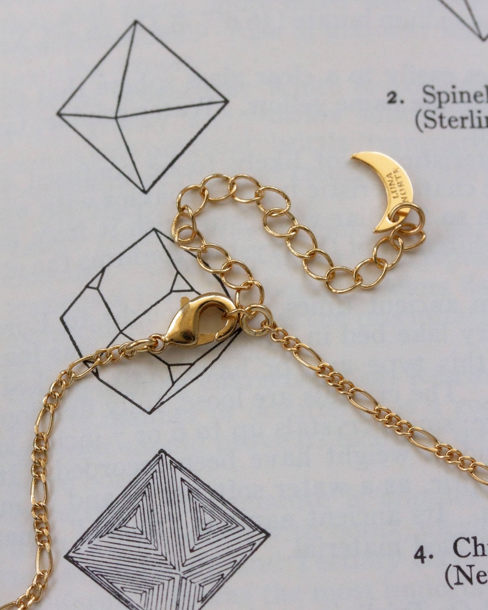 Secret Garden Gemstone Necklace | Labradorite - Spiral Circle