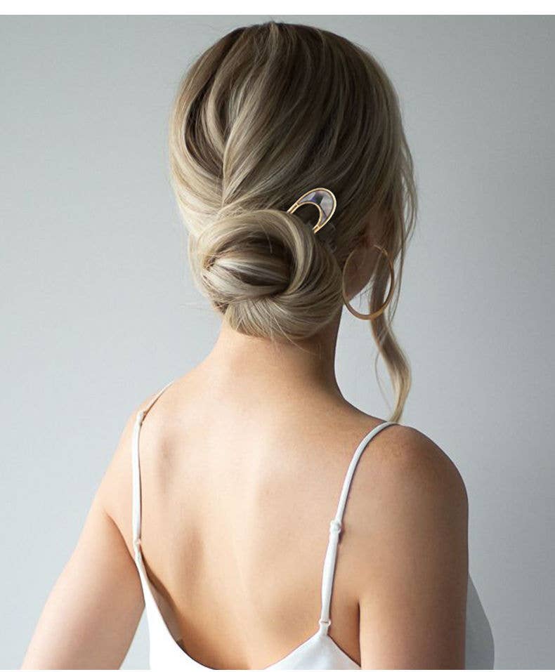 Shell U - Shaped Hairpin - Spiral Circle