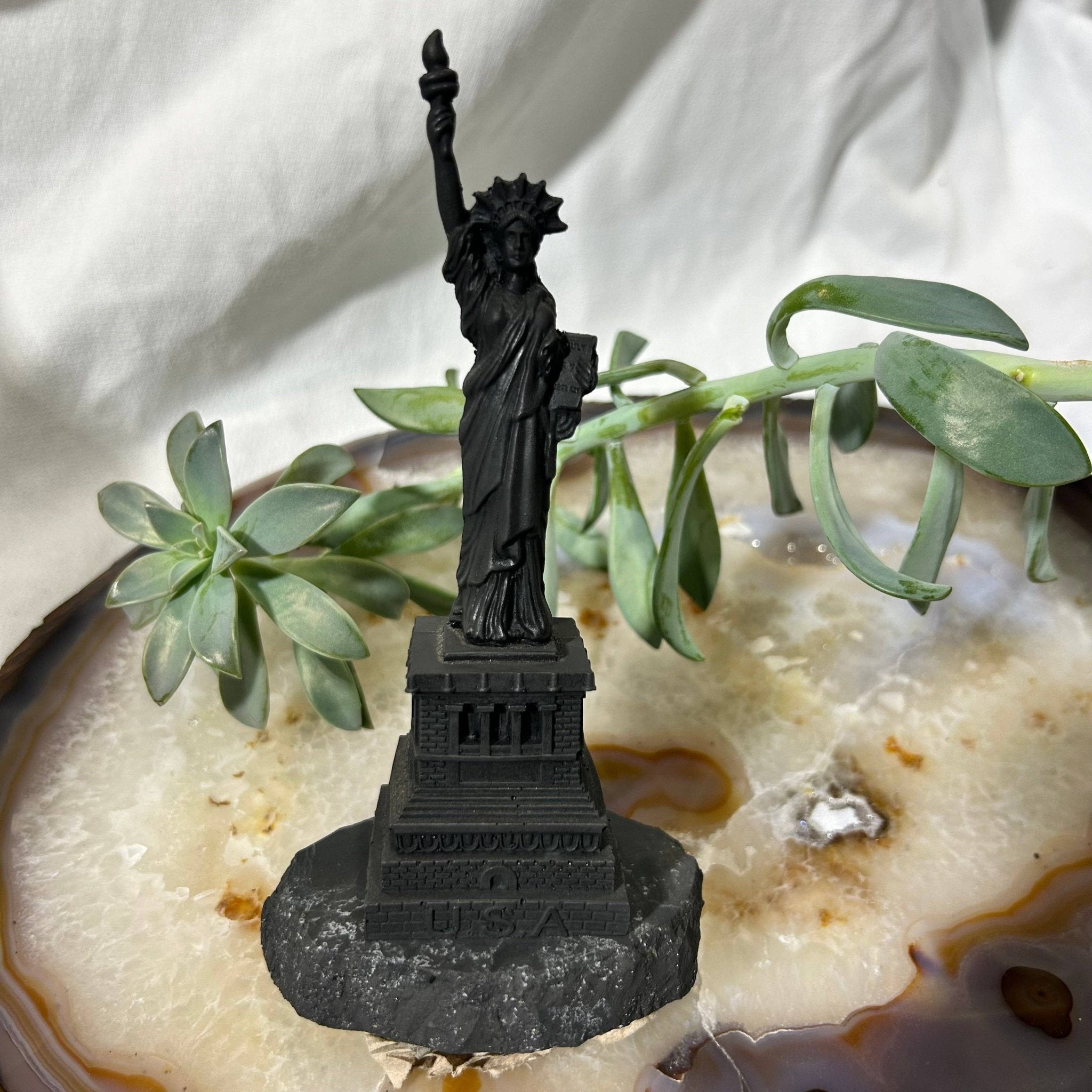 Shungite Figurine Statue of Liberty - Spiral Circle