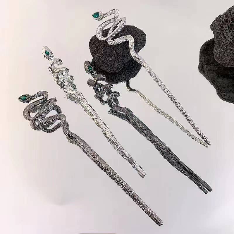 Silver Snake Hairpin - Spiral Circle