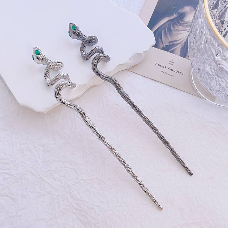 Silver Snake Hairpin - Spiral Circle