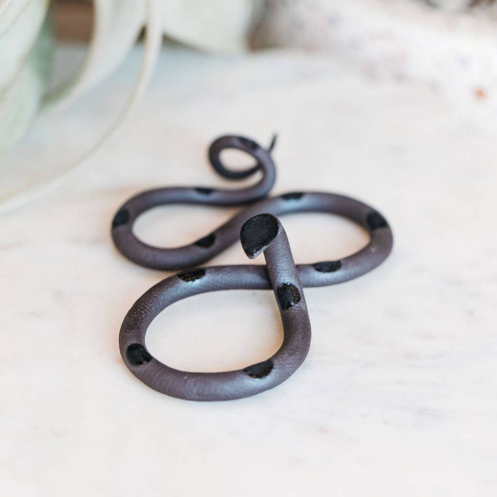Small Ceramic Snake - Spiral Circle