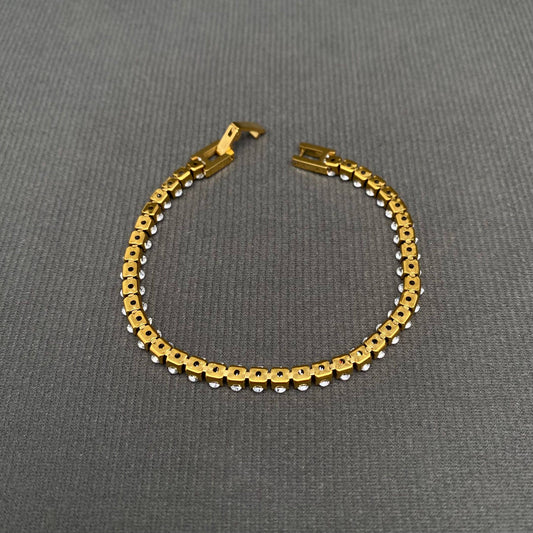 Sparkling 18K Gold Plated Bracelet - Spiral Circle