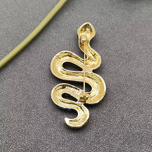 Sparkling Inlaid Rhinestone Snake Brooch - Spiral Circle