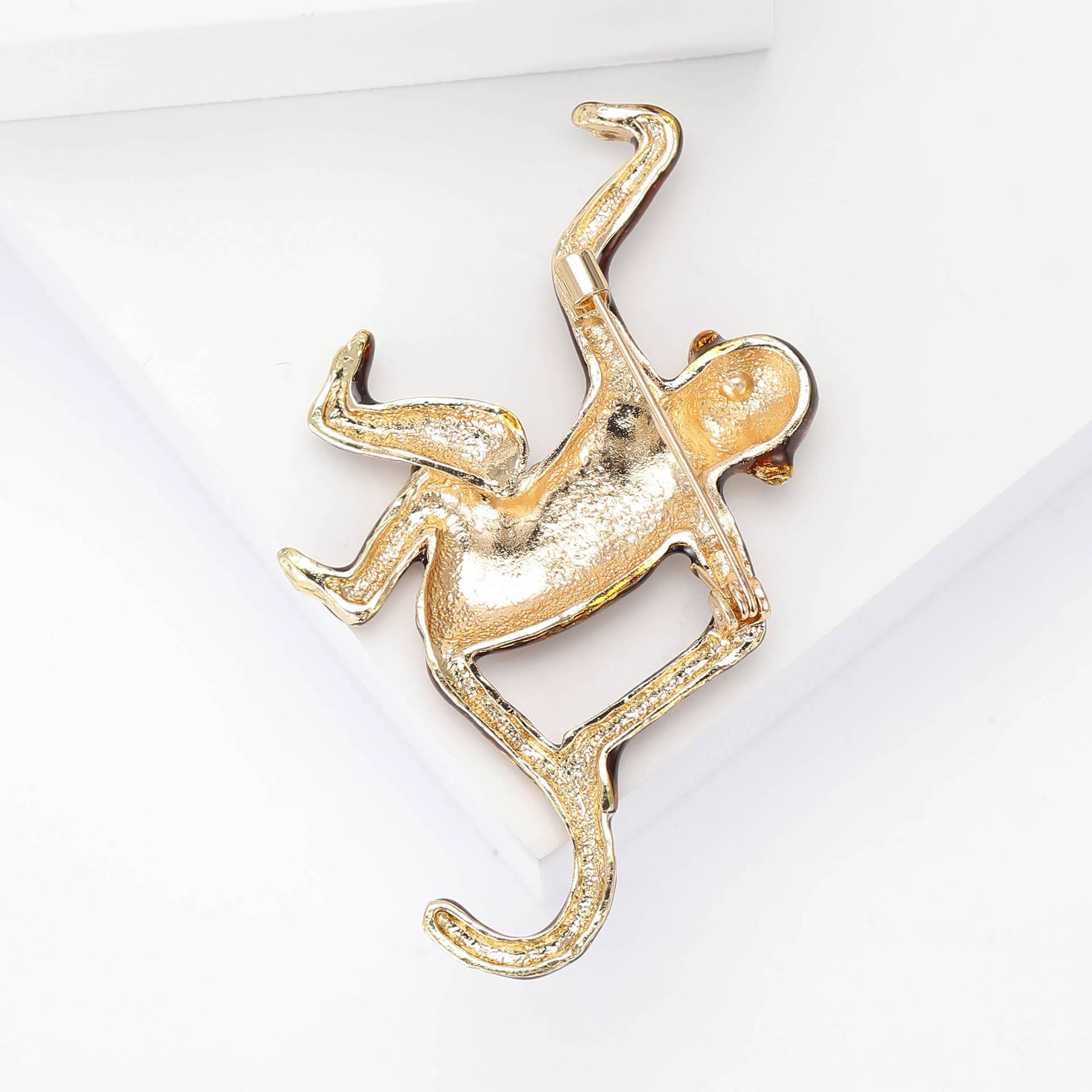 Sparkling Monkey Brooch - Spiral Circle