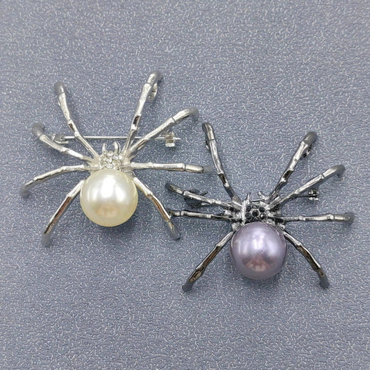 Spider Brooch - Spiral Circle