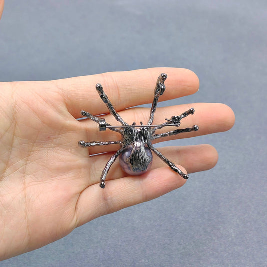 Spider Brooch - Spiral Circle