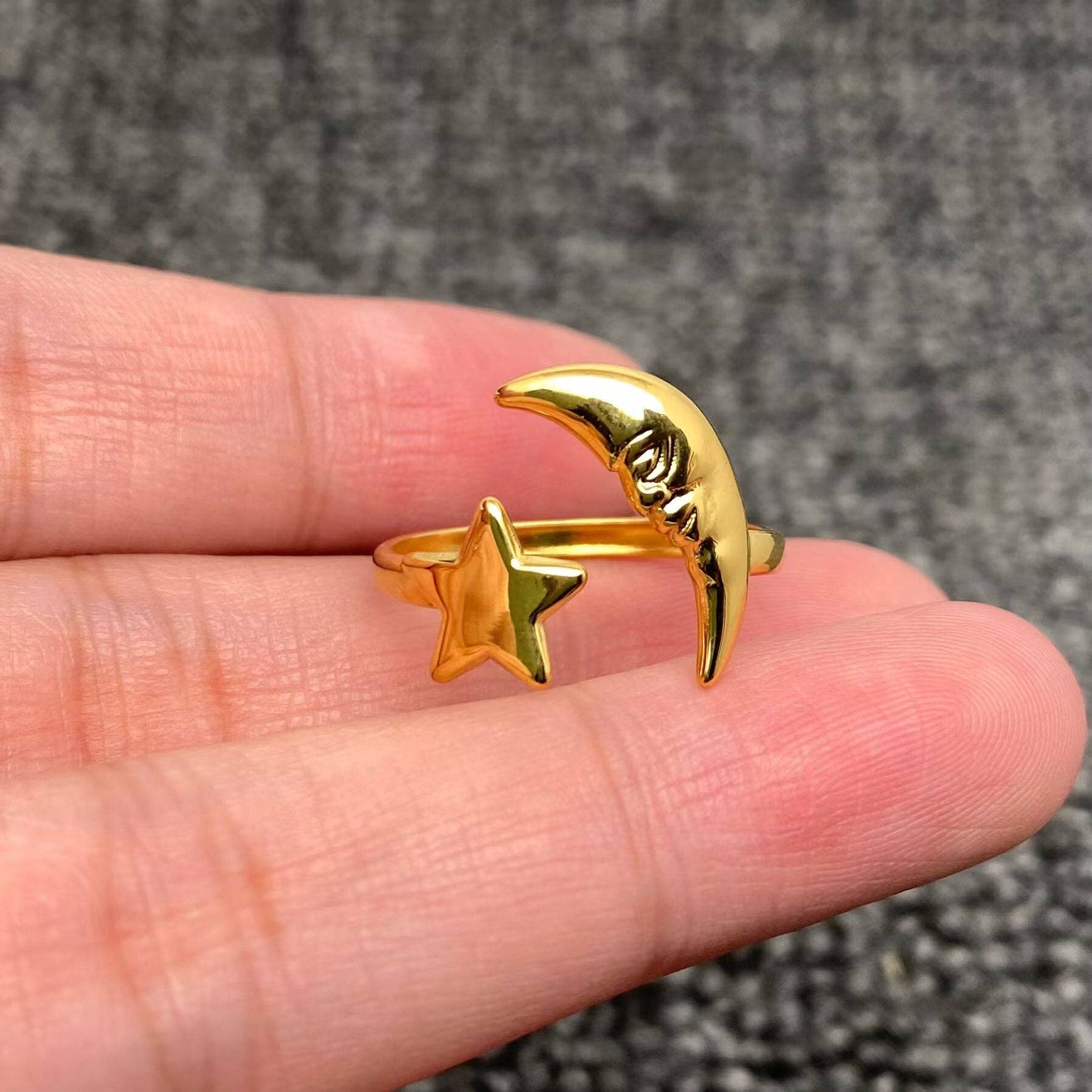 Star Moon 18K Gold Plated S.Steel Adjustable Ring - FGS/MS - Spiral Circle