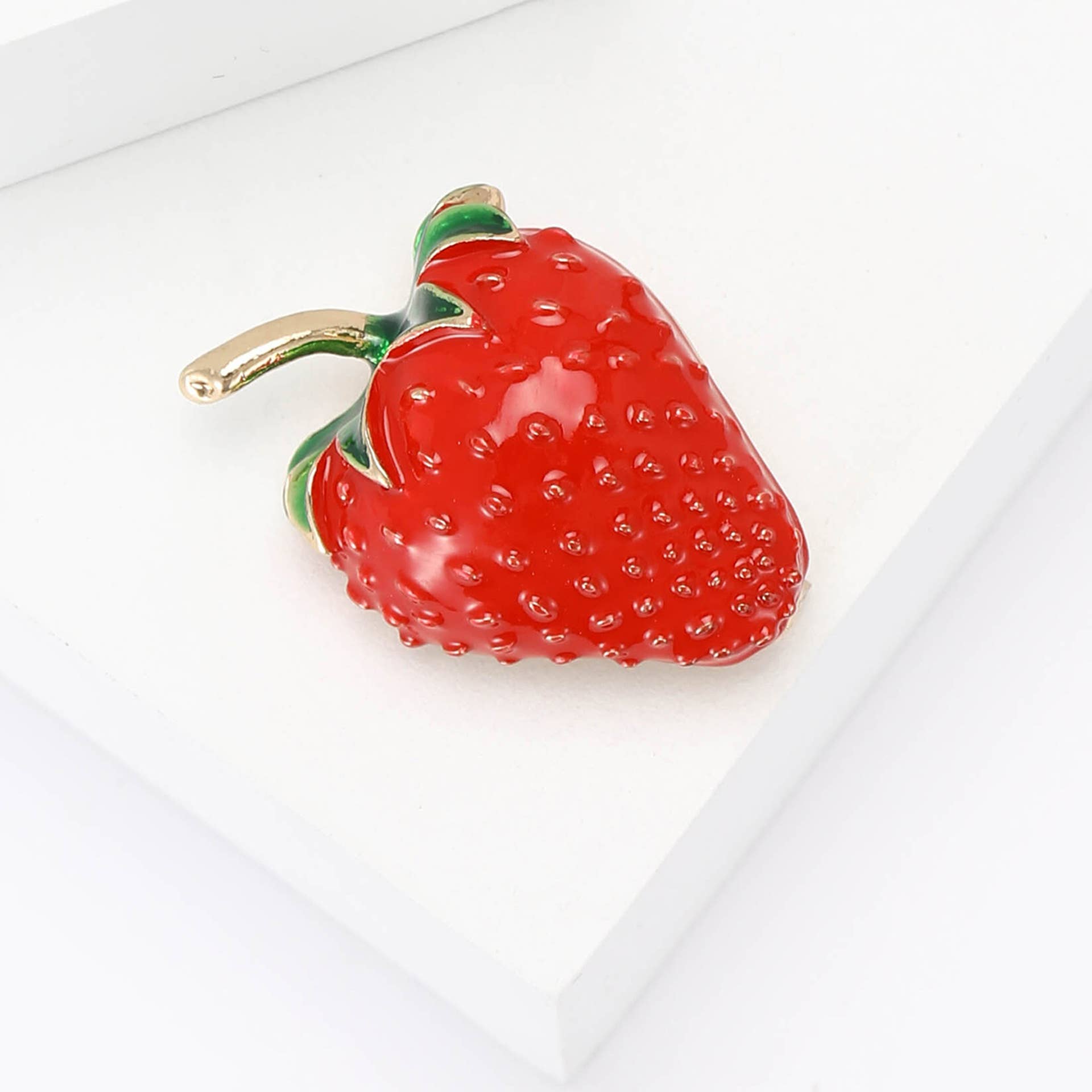 Strawberry Brooch - Spiral Circle
