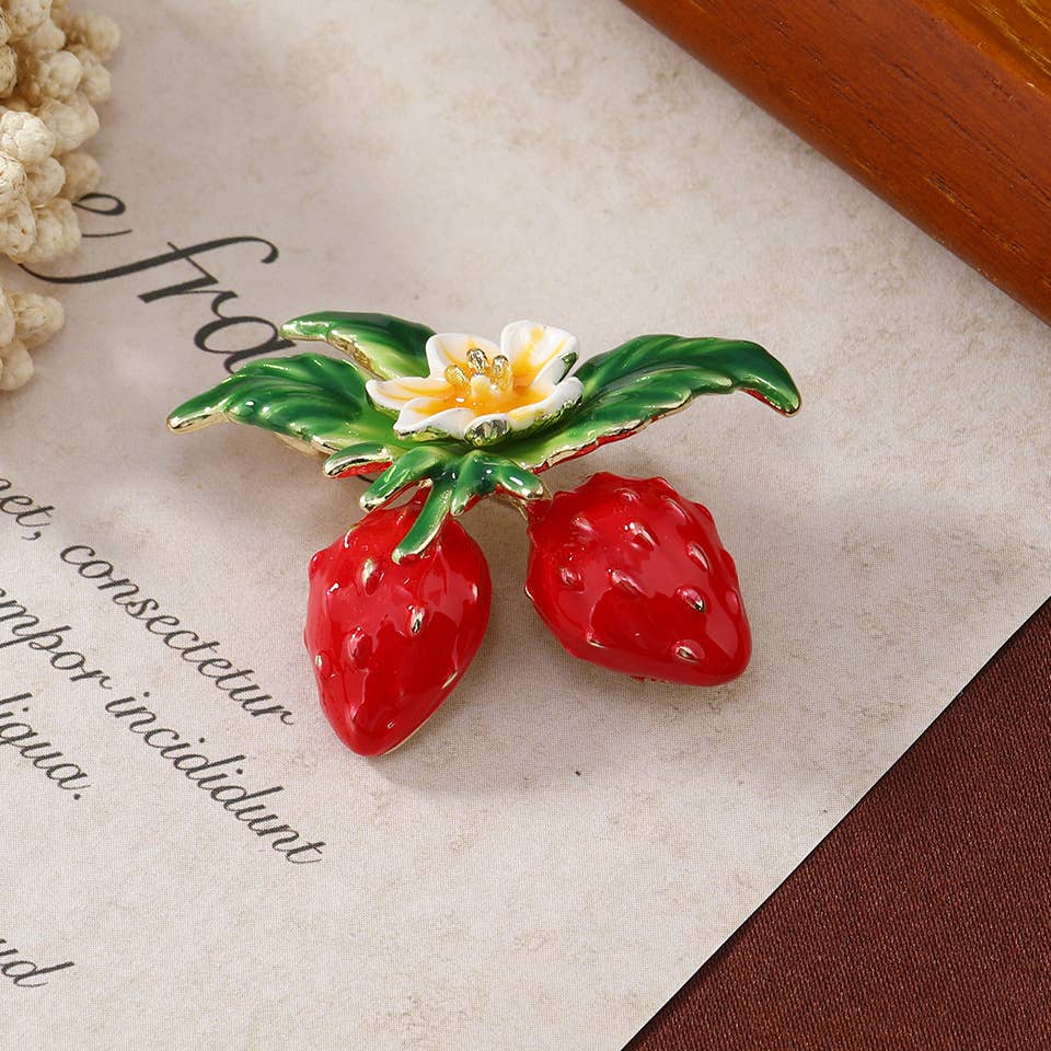 Strawberry Fruit Brooch - Spiral Circle